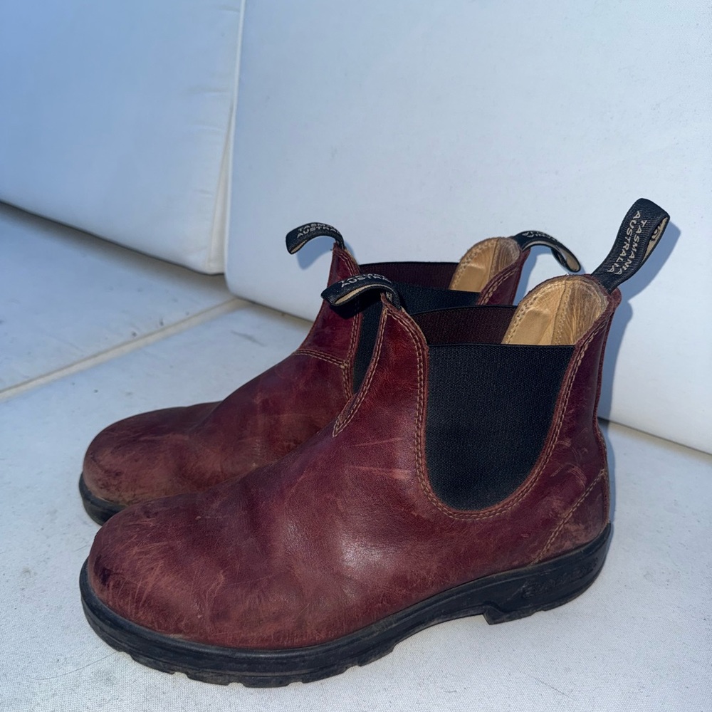 Blundstone Men's Chukka Boots in Burgundy